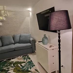 Di Paola Via Crisanzio Appartamento Bari
